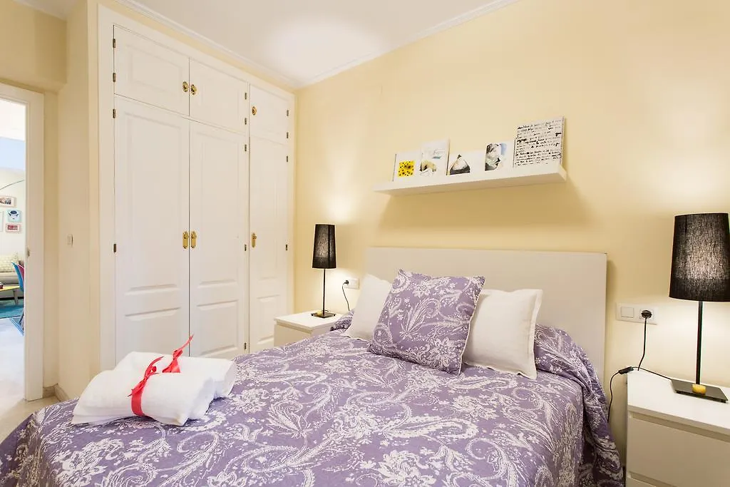 아파트 Mint Urban Suites Contemporary Home 세비야